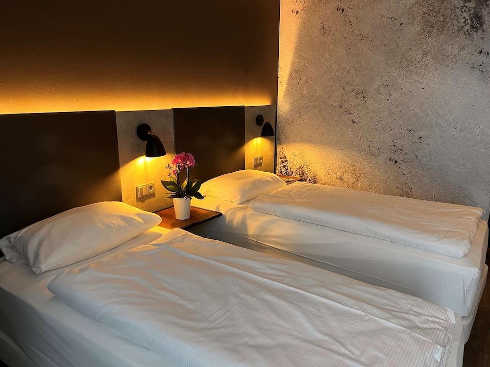 Scotty & Paul Hotel Deggendorf